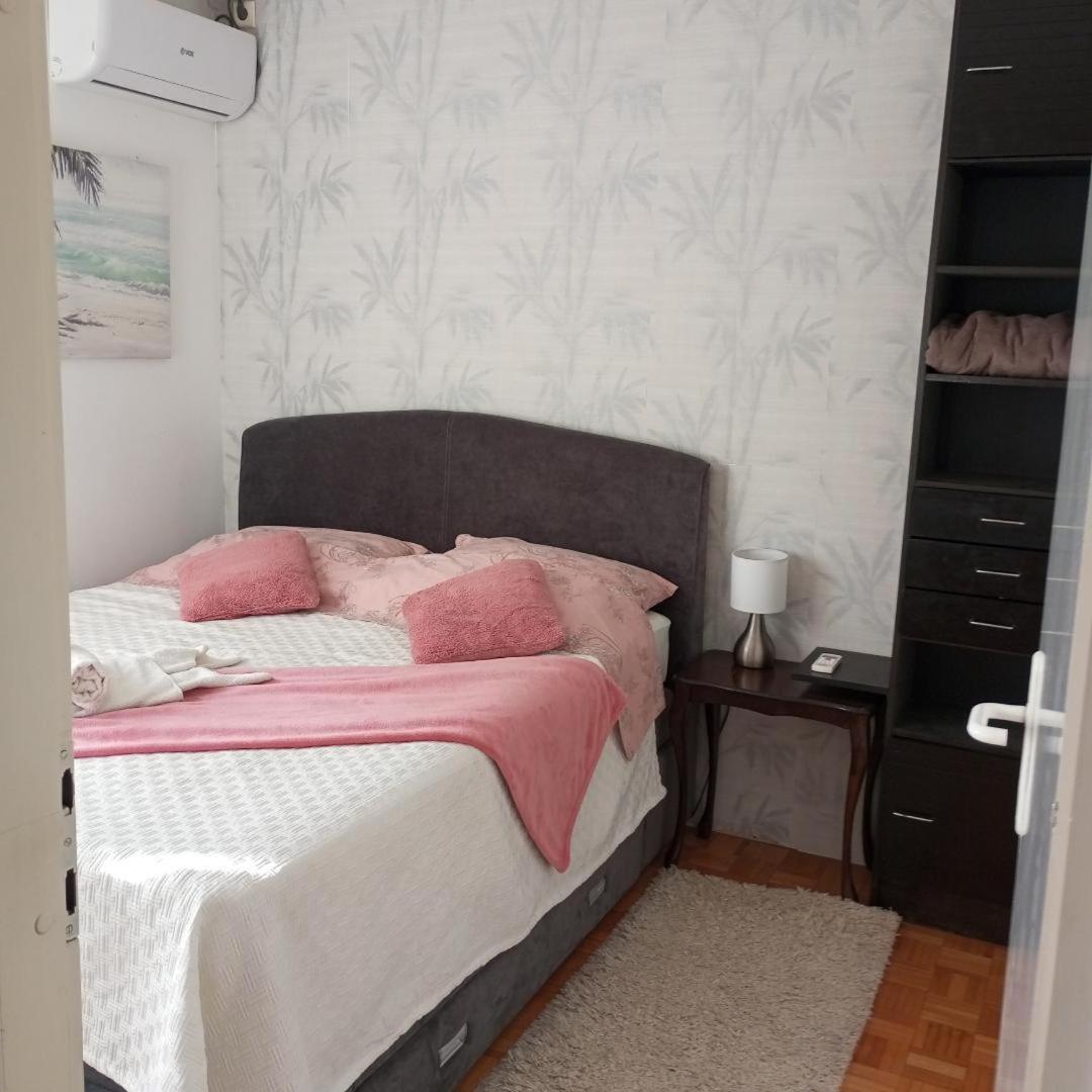 Bezanija Apartment Mrc מראה חיצוני תמונה